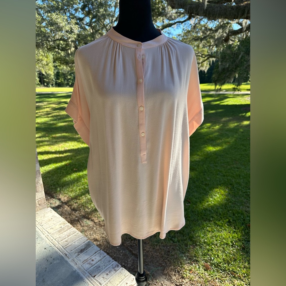 GUC- J Crew- Point Sur -Sz M - Smoke Free home